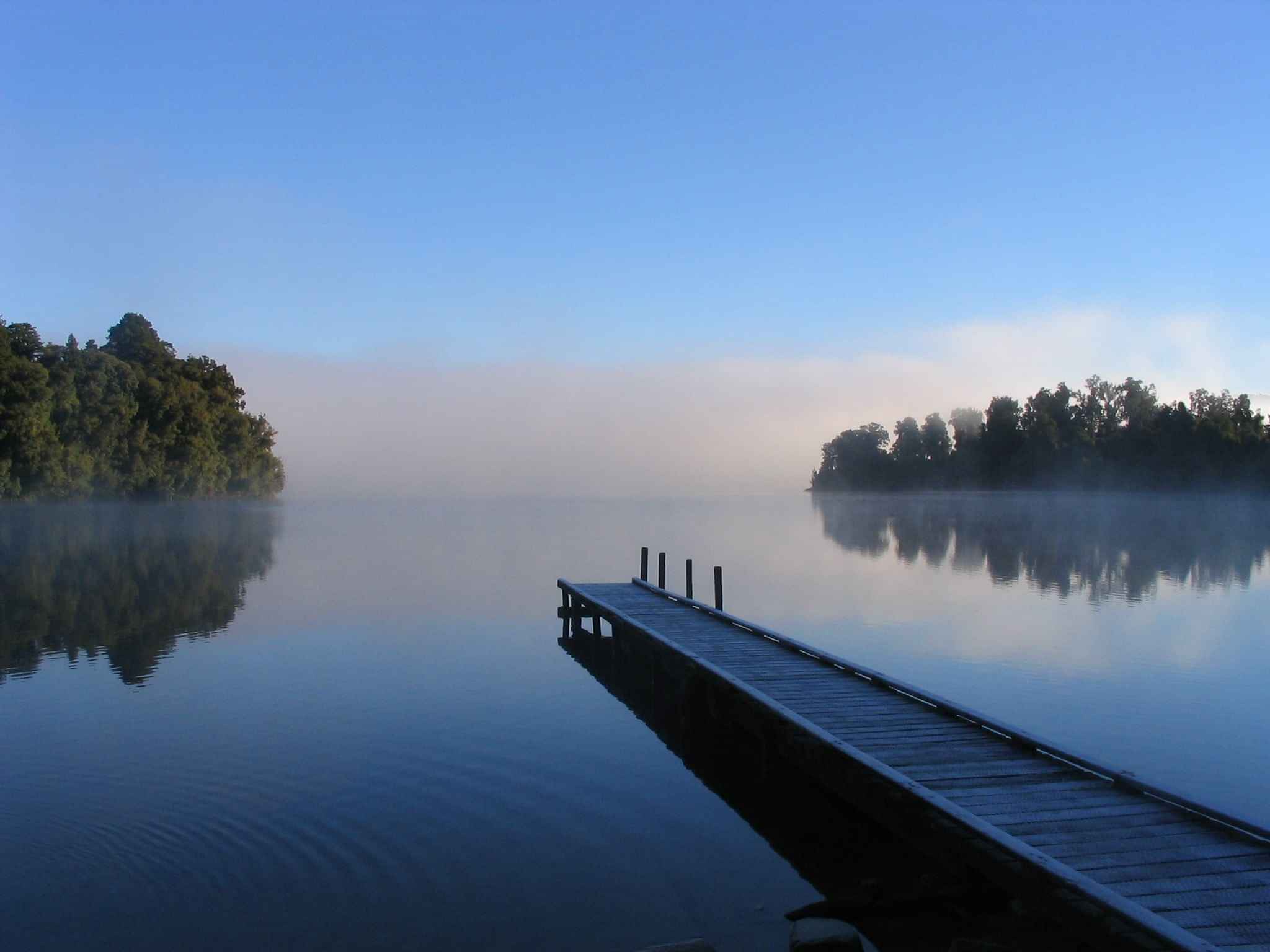 Lake Mapourika in Franz Josef